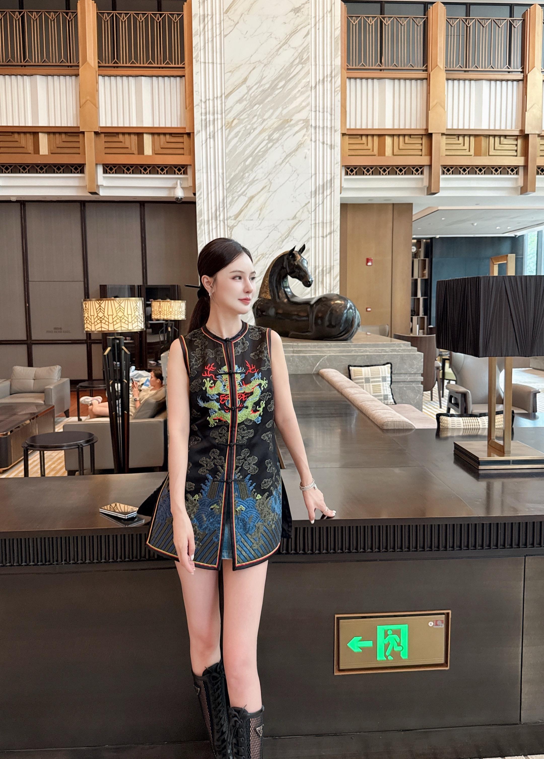 穿过悲喜 依旧勇敢。