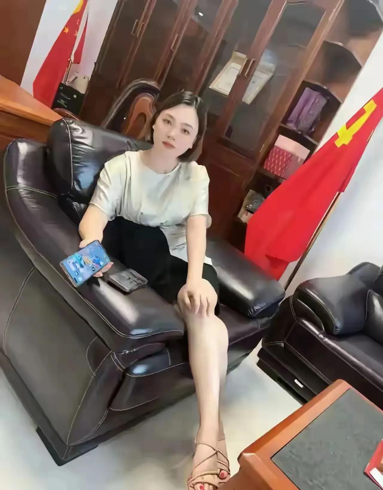 统一风格，精准判断！这风格，真是叫人惊叹不已！风格霸气，独步天下！果敢决断，真英
