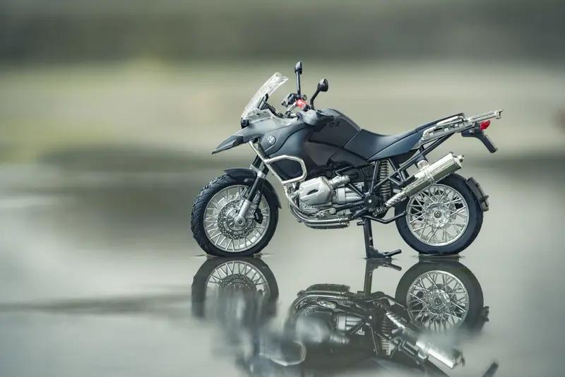 2026年1月21日，河南汝州汝河岸边积雪未消，气温低至零下3℃。60岁的于东来