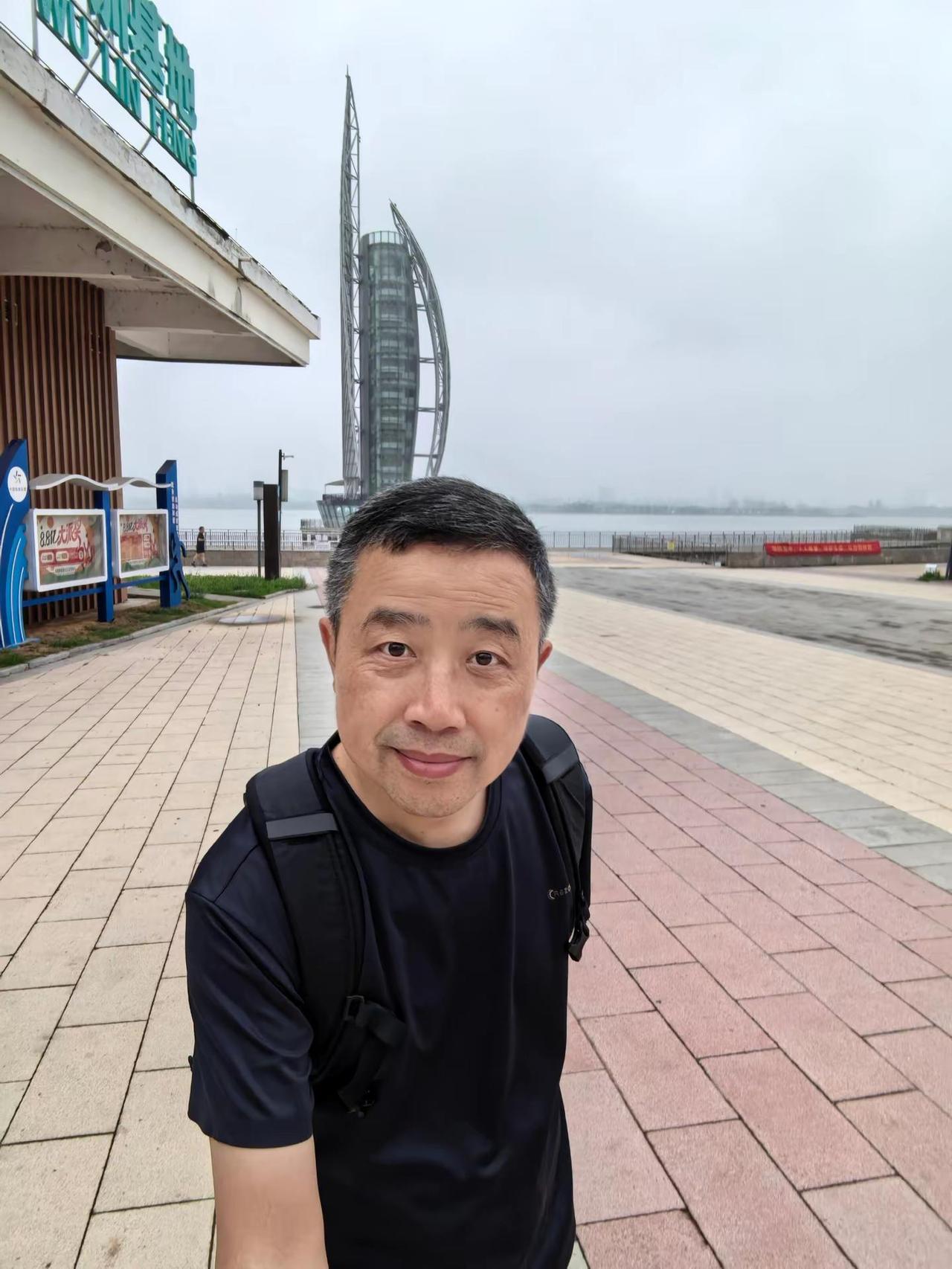 打卡网红地标