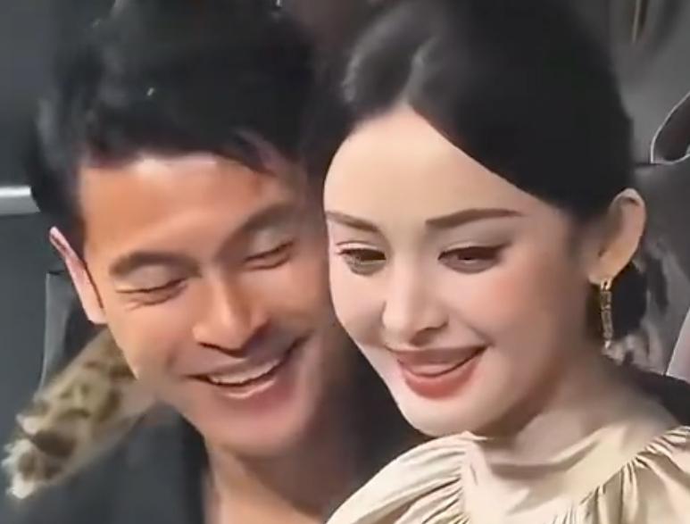 2026年3月27日晚，宁忠岩与娜扎在上海Apple 50周年庆祝活动中同框亮相