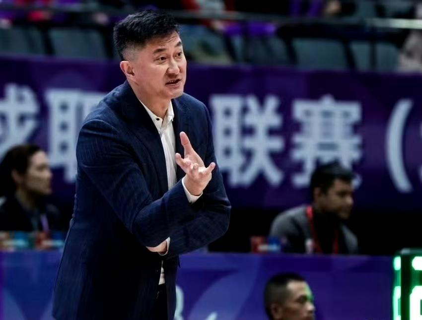 广东已锁定第五，后两场输赢已不重要，杜锋还是选了最难走的路

CBA常规赛剩下2