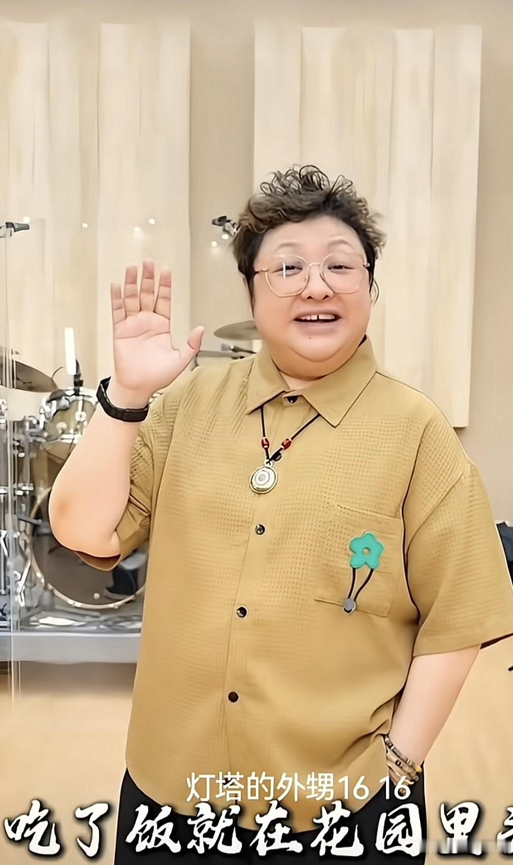 武汉演唱会的取消已经说明，属于韩红的时代将要彻底结束了

前几天韩红工作室还高调