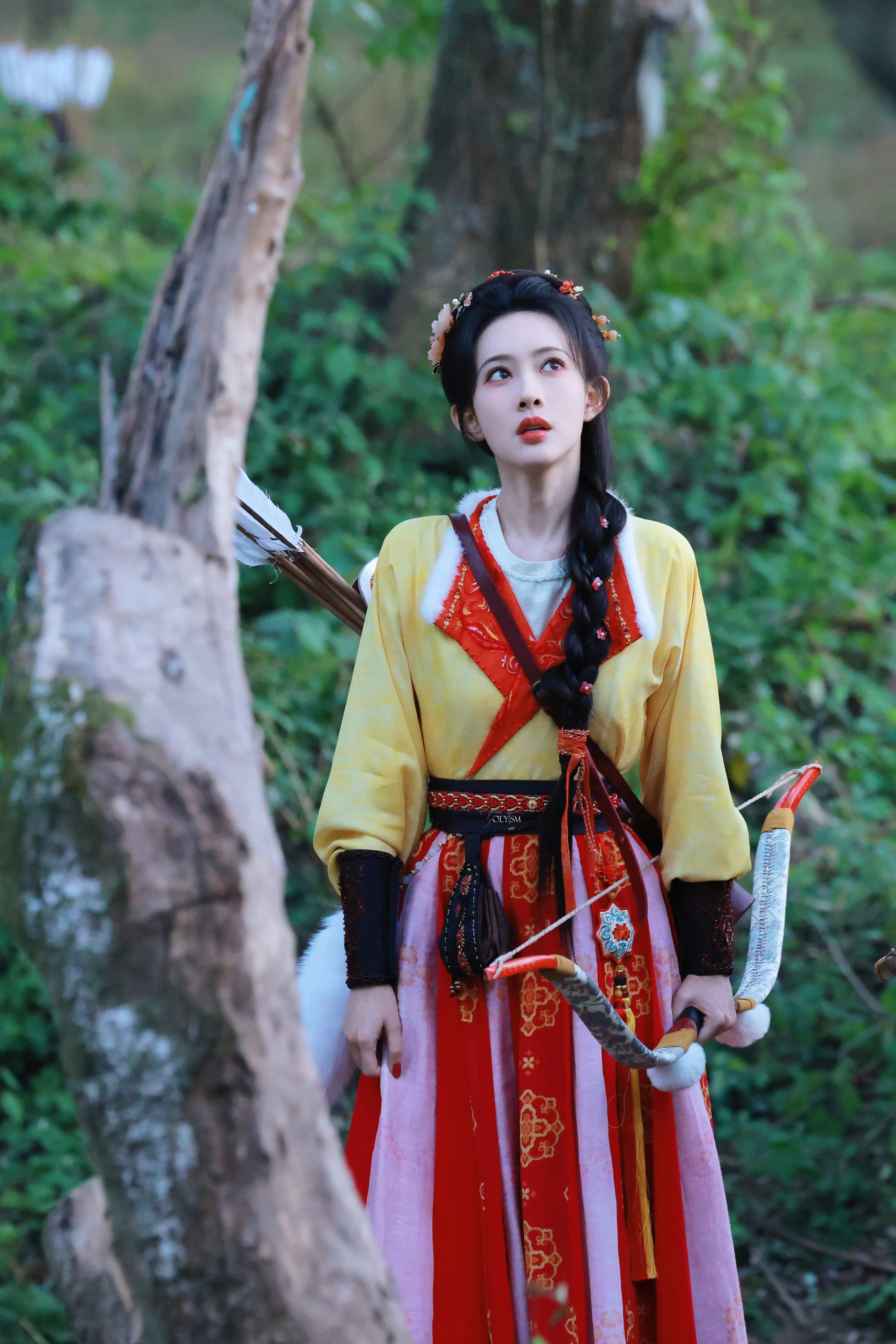 下公主几天没见又给孟恣意穿成美猴王了