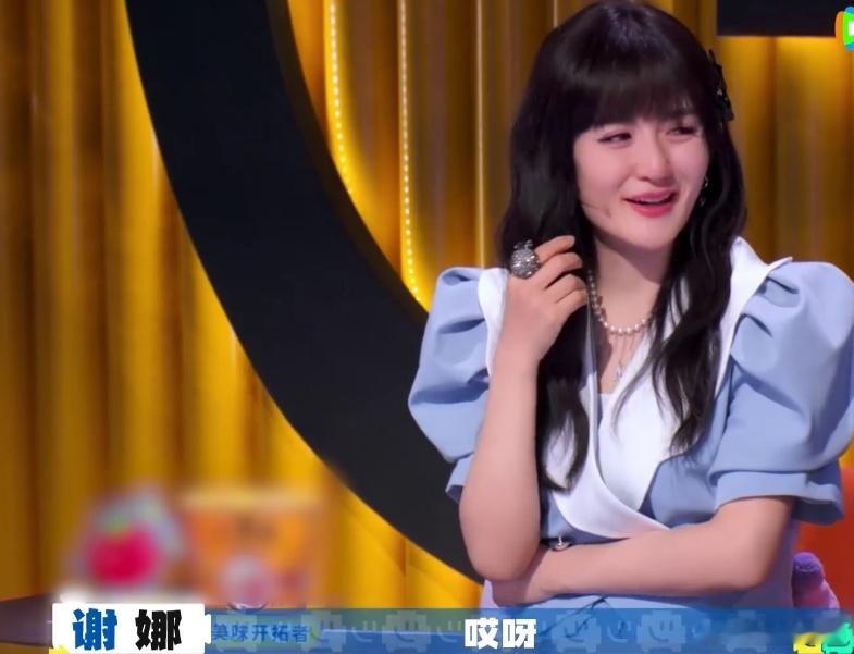 #比起牺牲更希望父母有自己的人生#  《B 超里的我们》深刻地反映了现实中的亲情