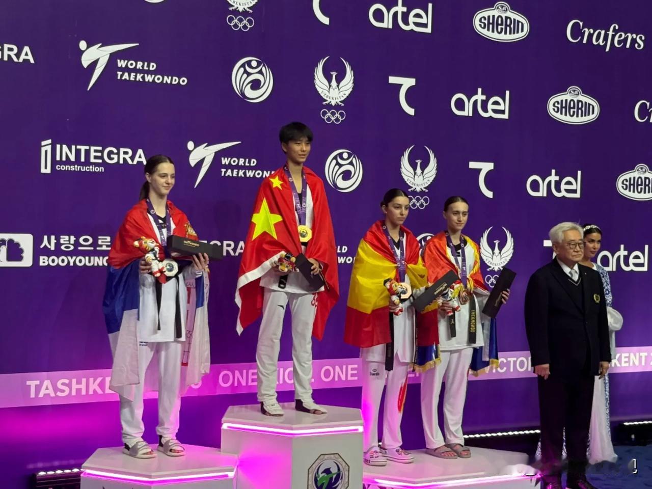 热烈祝贺四川小将赵思怡荣获第十五届世青赛跆拳道冠军    被北体大提前录取
  