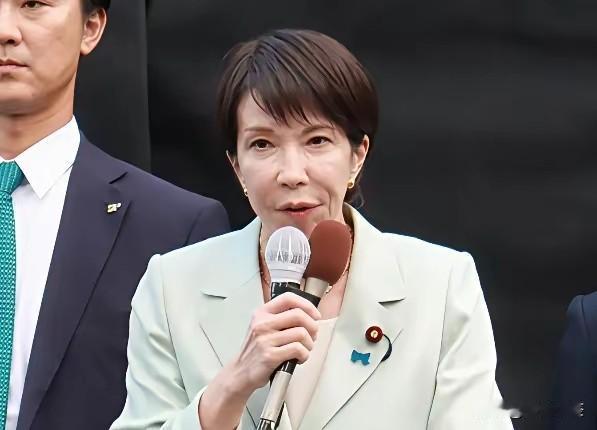 高市早苗成功得罪了韩国！为啥日本首相高市早苗最近到处惹麻烦？刚因插手台海问题惹怒