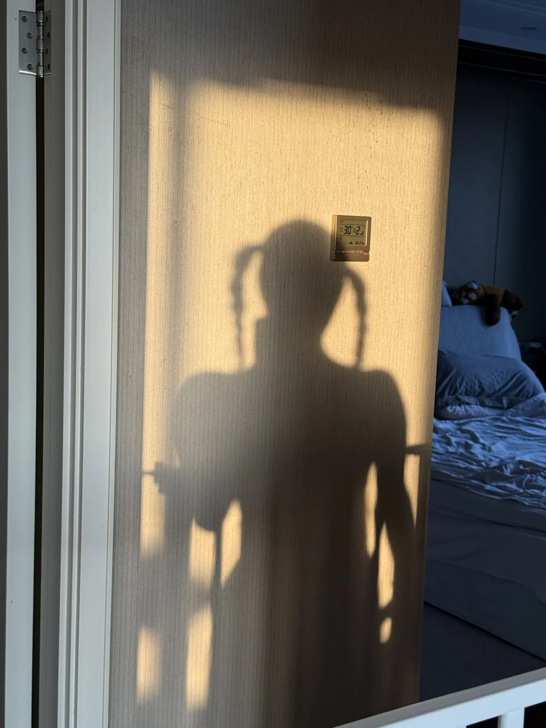 夕阳下的直角肩👹