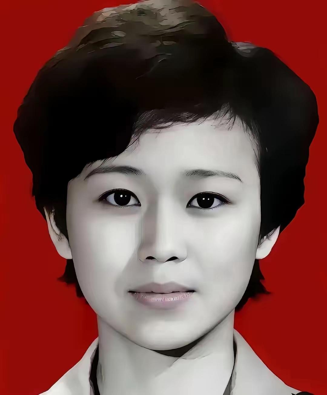 中国共产党的优秀党员，新时代革命军人的杰出代表，中国人民解放军原昆明军区某部原卫