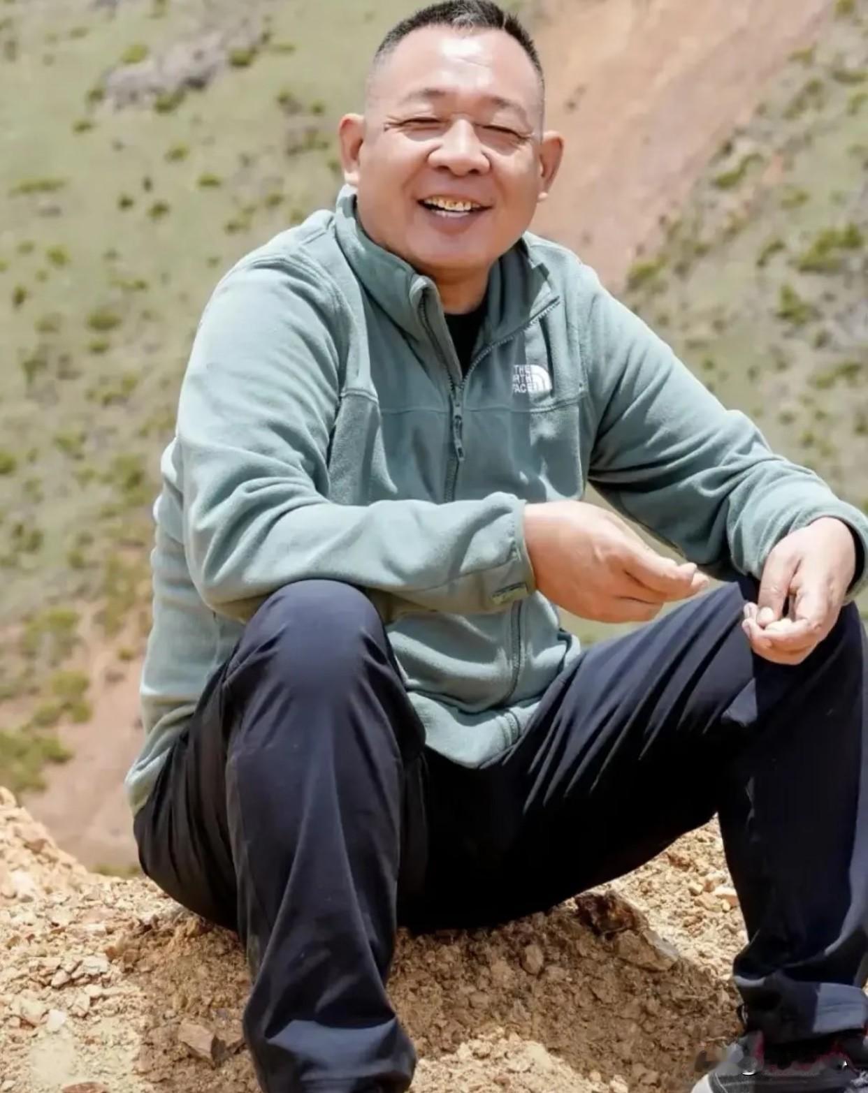 这么高的工资他们为什么要跑呢？要问咱们哪家企业最能留住人才，肯定非胖东来莫属，因