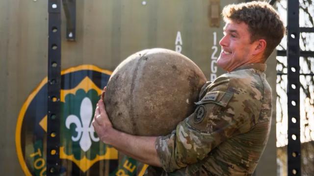 美国要打大仗了！
3月25日，据美国五角大楼发布的消息称，美国将在4月20日开始