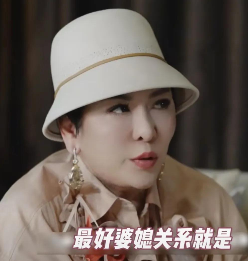 向太说：“最好婆媳关系就是你过你的我过我的，可是你要懂得尊重这个婆婆，给我看孙子