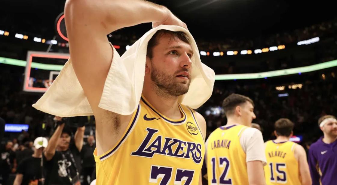 必须承认！东契奇的伤停，对下面3支球队，绝对是个好机会！
1.暂时排在西部第4的