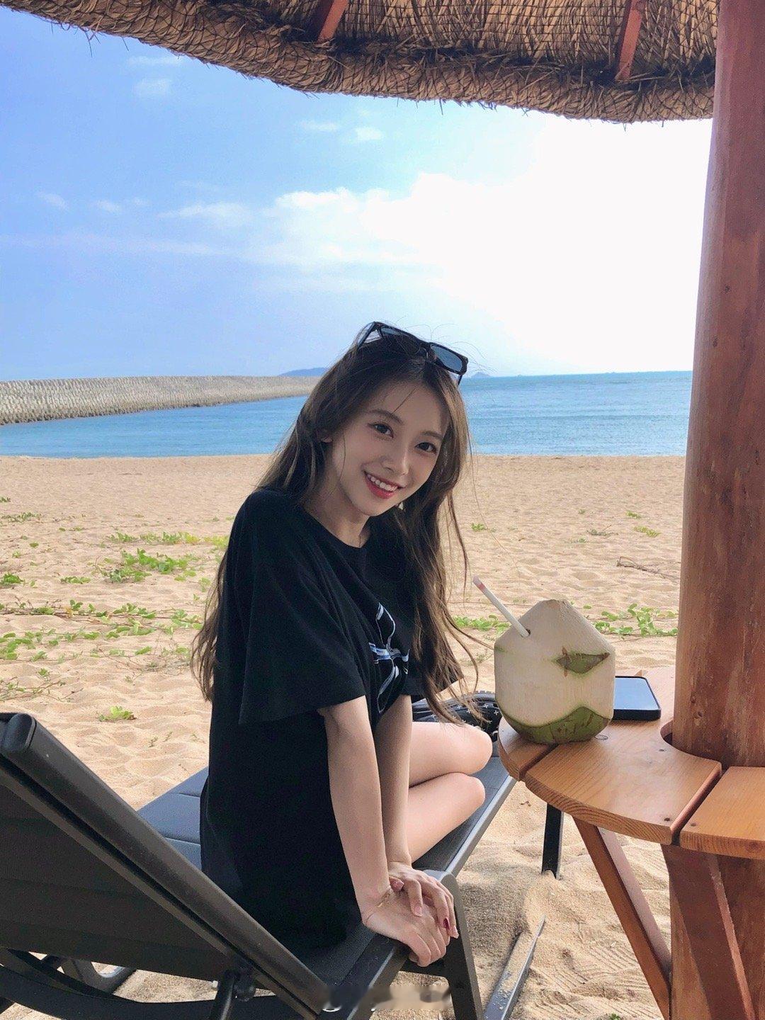 #阿詹元気蓄力note# 二月过夏天成就达成🏖️ ​​​