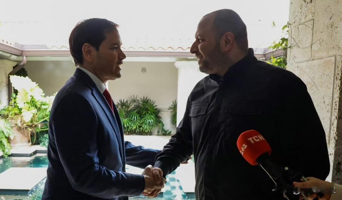 据《华尔街日报》援引美国官员的消息称，美乌在迈阿密举行的谈判讨论了乌克兰选举日程