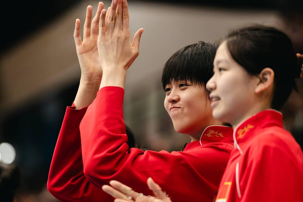 【2026U17女排世锦赛 中国队夺得季军】北京时间17日凌晨，圣地亚哥，三、四