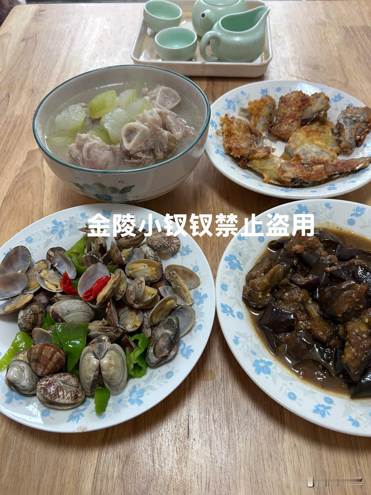 看看这里的物价有多低吧！

来了好几天了，就去了一次大集，因为有点远，再加上去了