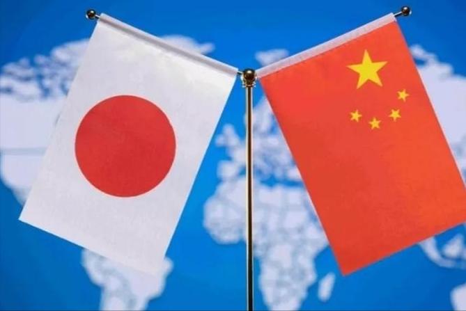 终于击中日本软肋了！此前无论稀土、航母还是经济反制，对方似乎都没太当回事，偏偏这