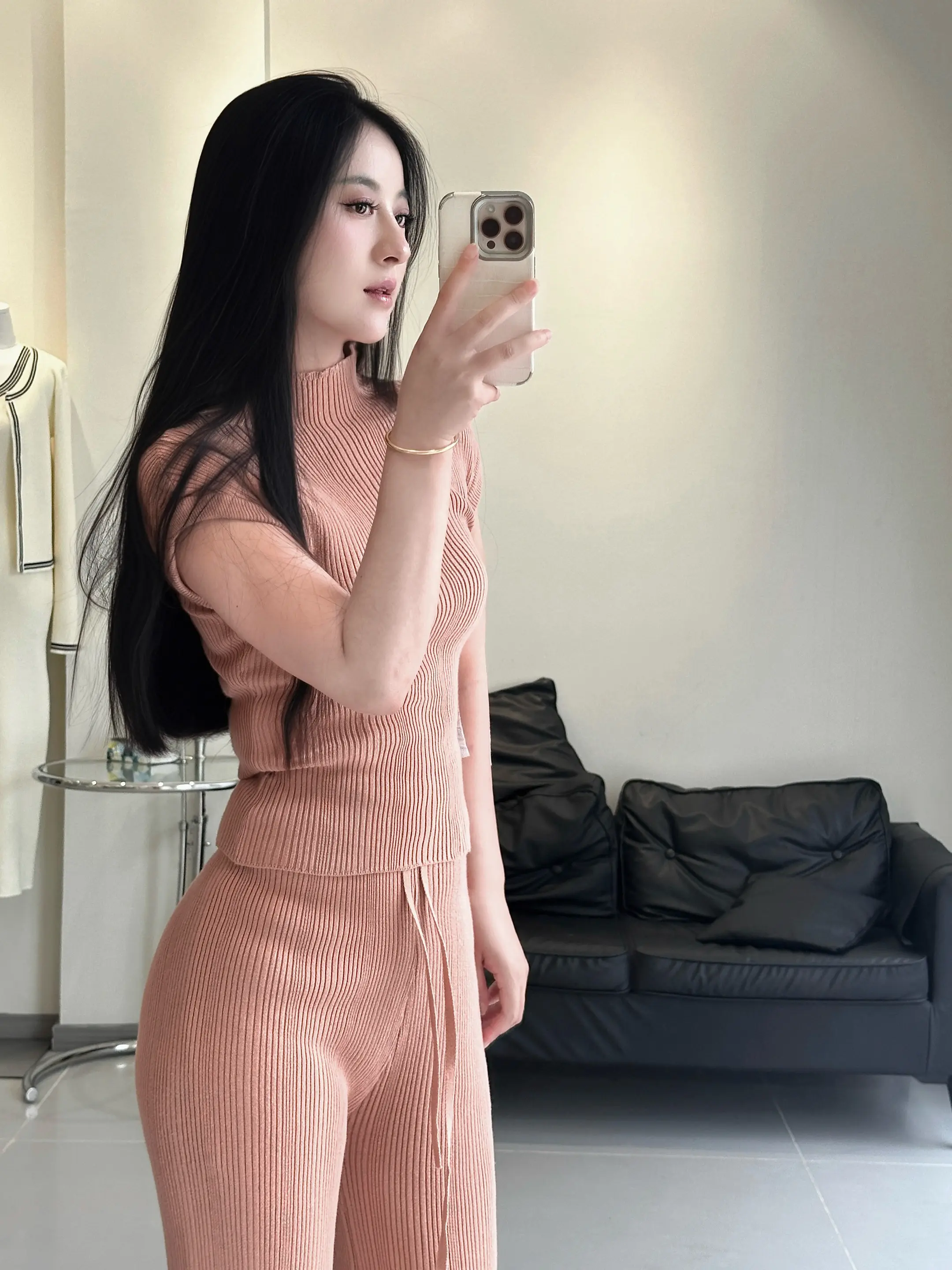 滚吧 再想回来 当狗都排不上号了