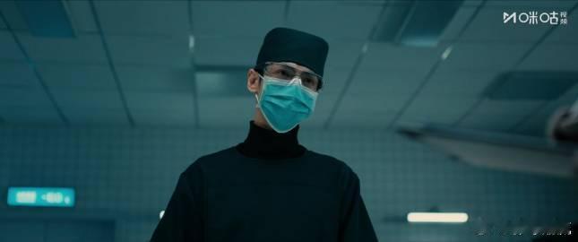 看剥茧一集刀了3个剥茧一集刀3个麻了 一开始以为是轻松的悬疑剧，没想到却步步深入