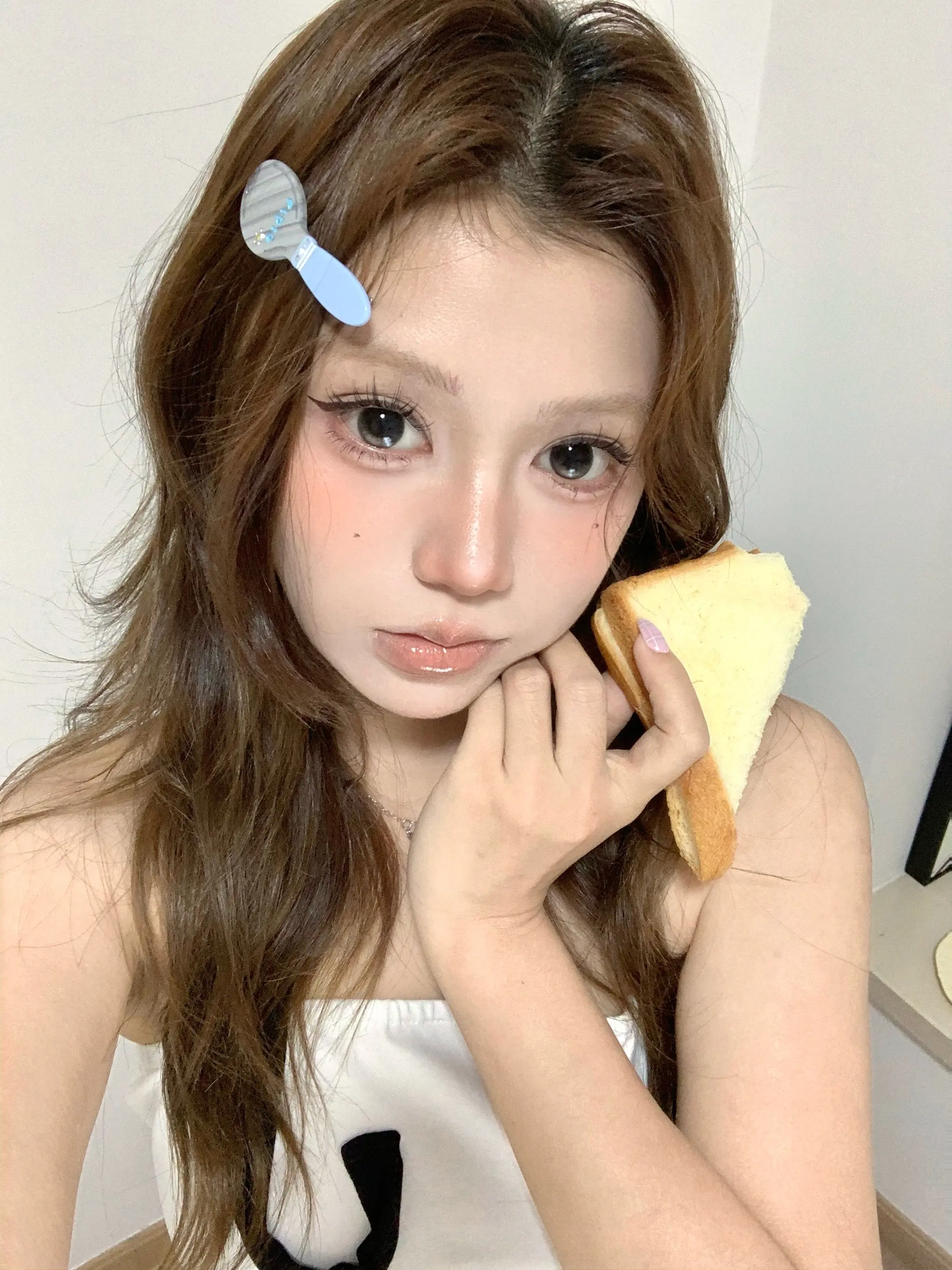 专心经营呆萌生活🍞ʕ •ᴥ•ʔ🍞！！🍞吐司感奶杏妆真的太嫩了 最...