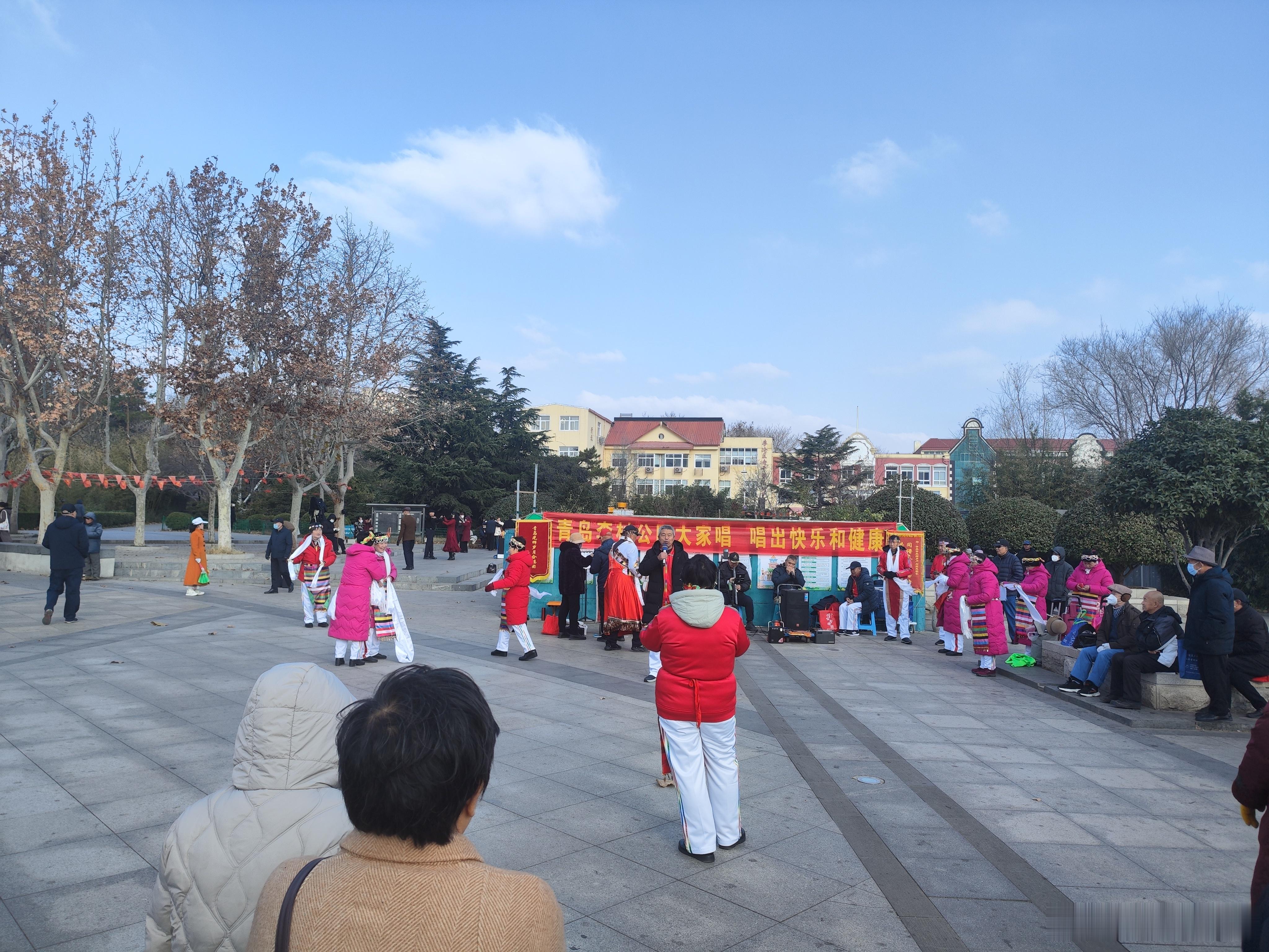 打卡李村文化主题公园，运动只为更好的自己！快来加入吧！ 