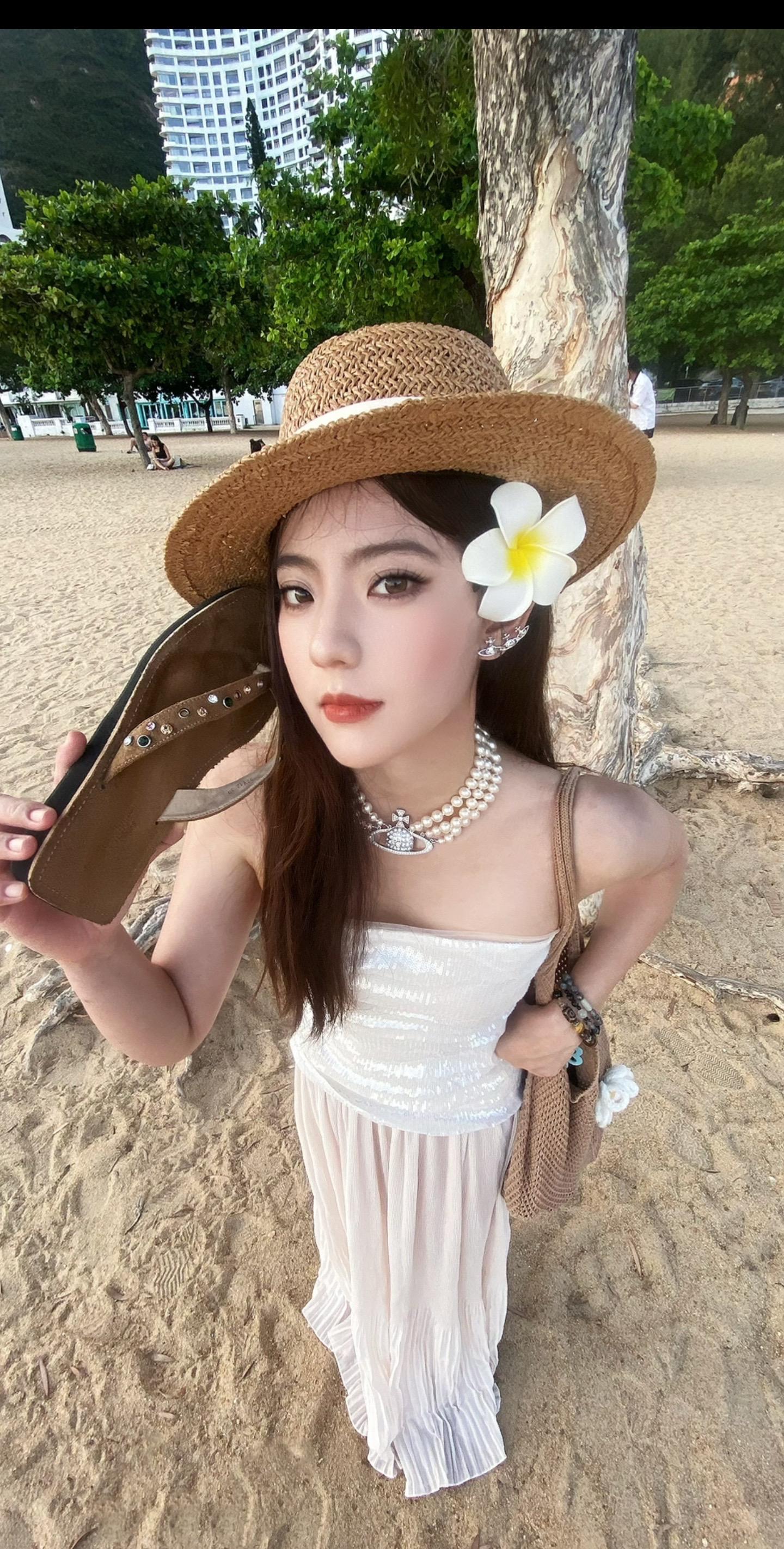 🏖️