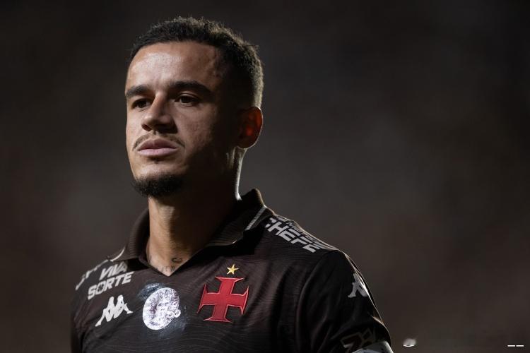 新低！33岁库蒂尼奥巅峰身价1.5亿如今仅剩350万欧，本赛季巴甲联赛30场5球