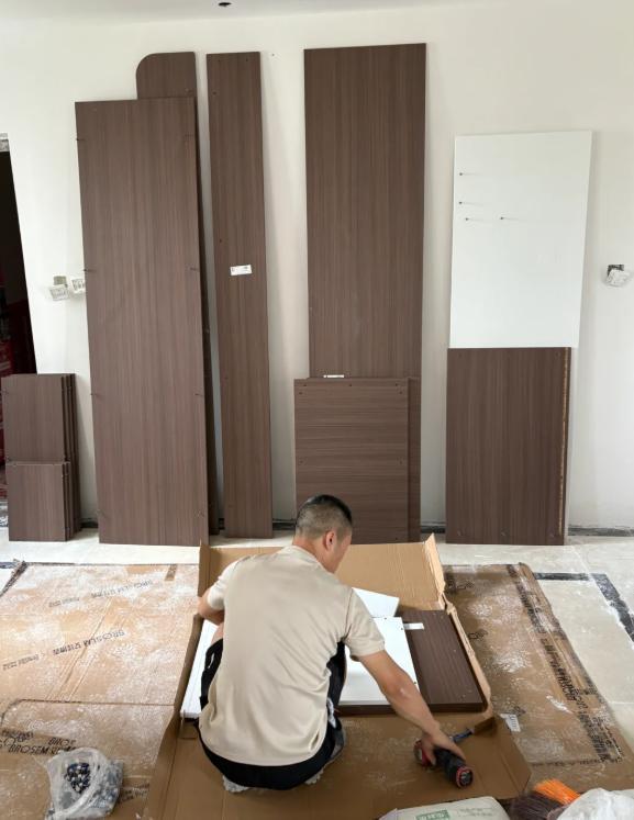 姐妹，你被忽悠了！我花了3万块定的“ENF级环保衣柜”，装完一测甲醛超标2倍！ 