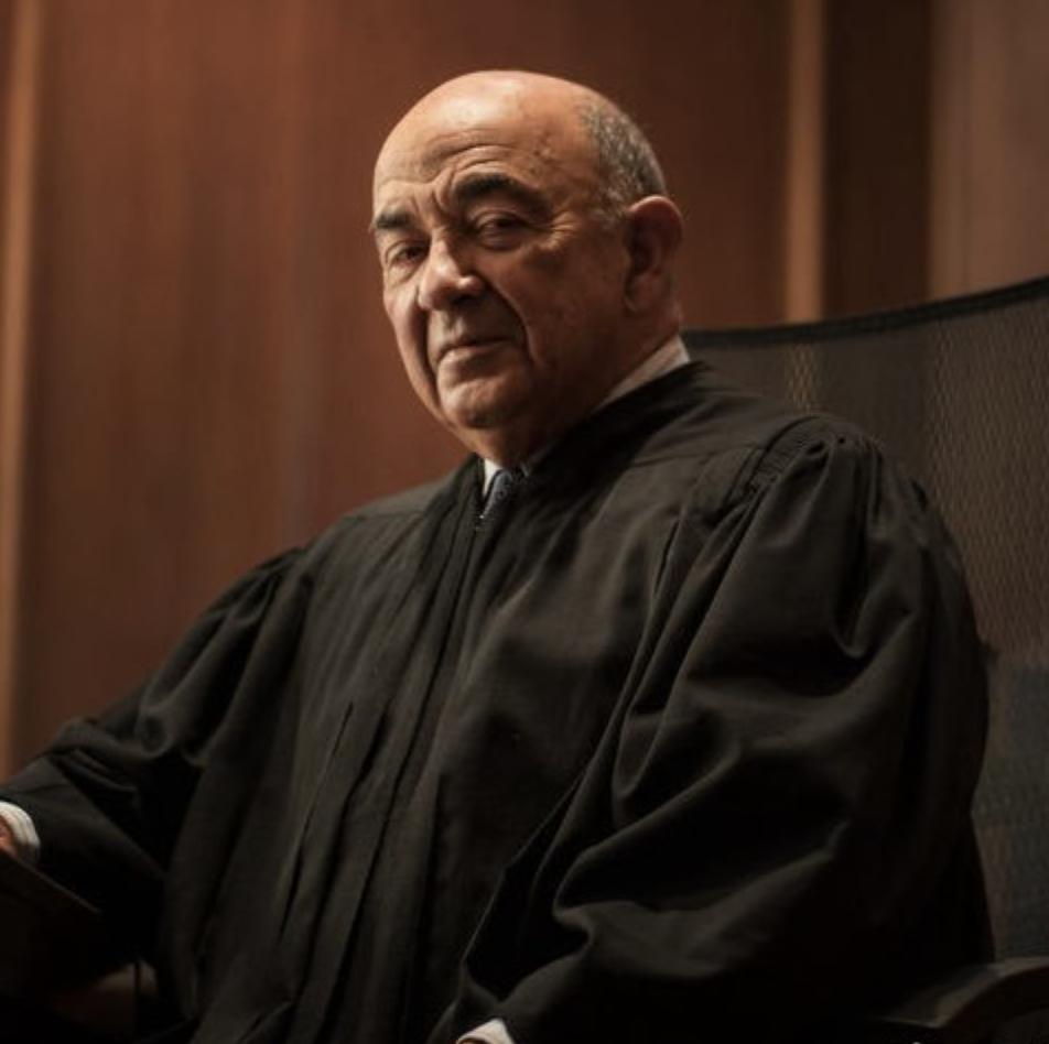 美国又出一个狠招。

派出三角洲部队，突袭委内瑞拉，抓走马杜罗，已经够狠得了。