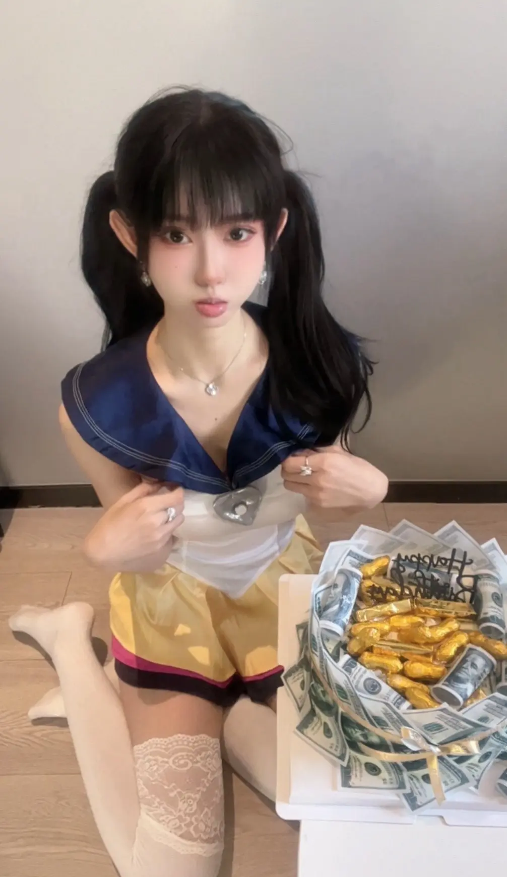生日快乐🎂。愿目光所及 ，皆是好运！