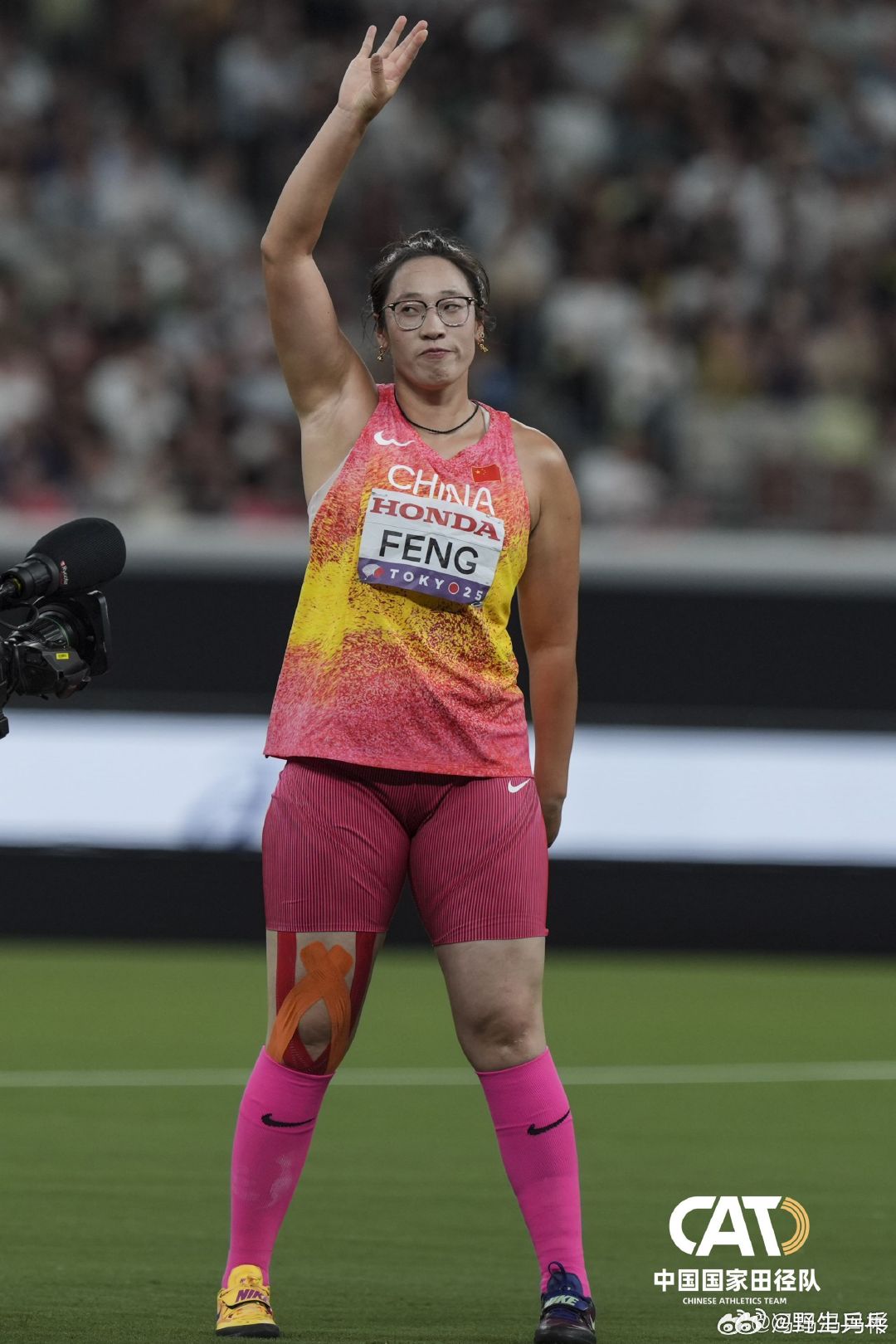 冯彬说期待全新的自己东京田径世锦赛女子铁饼决赛，冯彬65米28位列第7：奥运会后