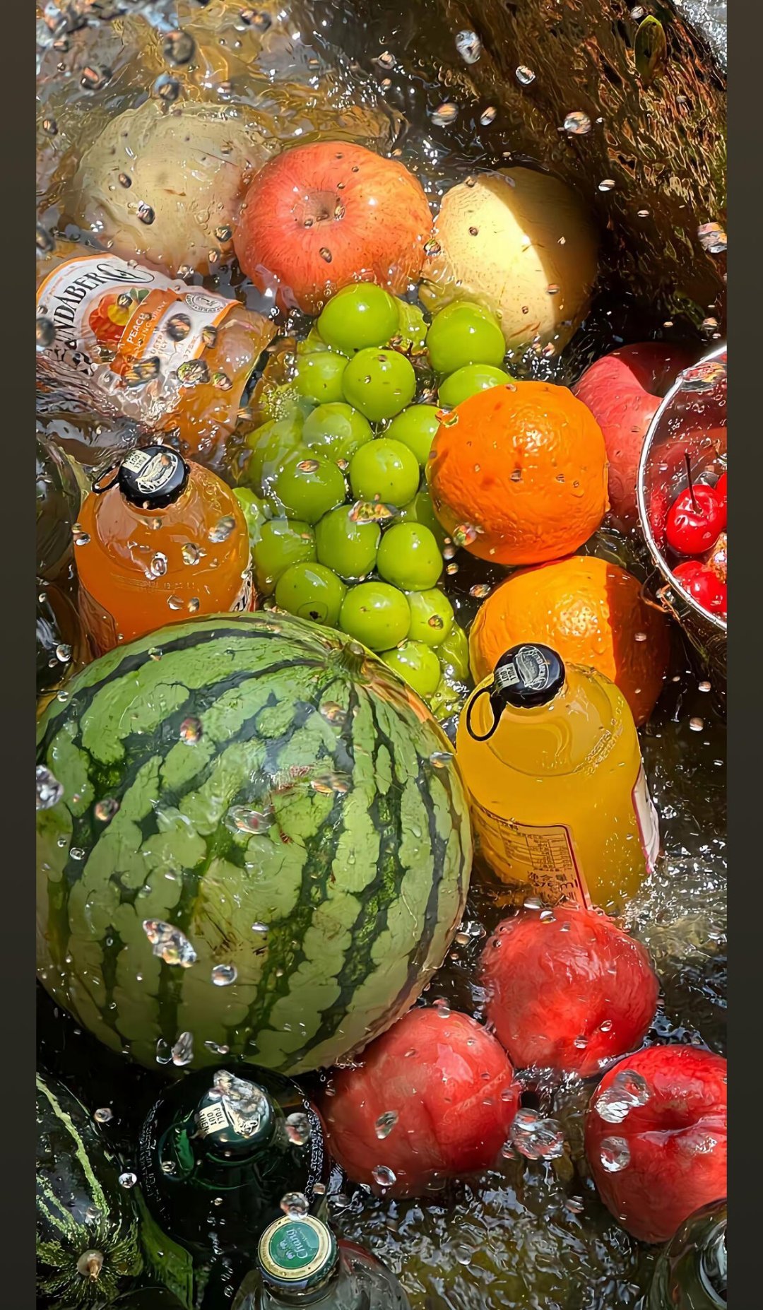 当我意识到西瓜也是瓜Wooo～是夏天的味道🍉|朋友圈文案🌷“吃啥补啥  夏天