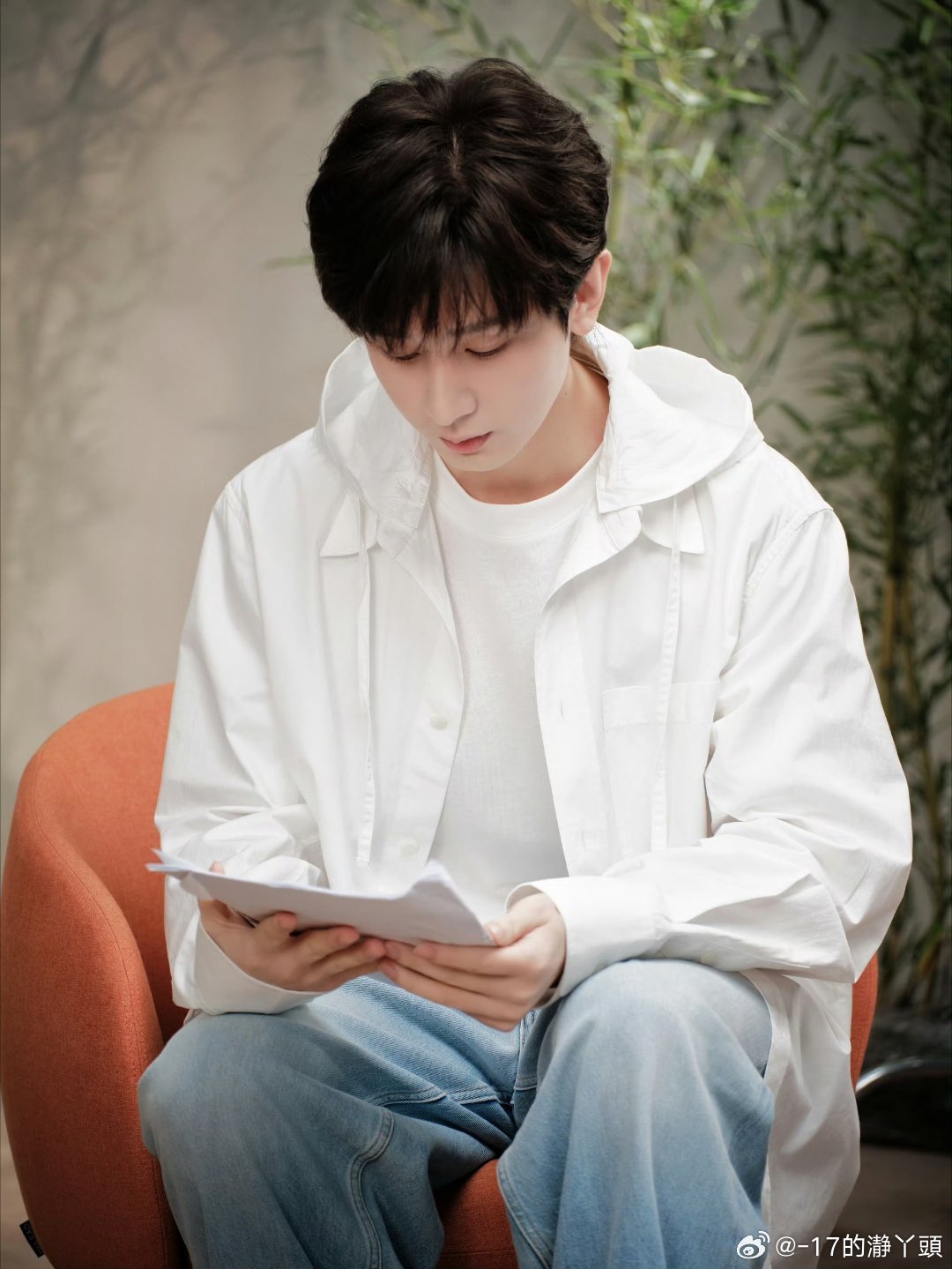 成毅长安二十四计cy成毅谢淮安成毅在演艺道路上不断乘风破浪，挑战自我。从默默无闻