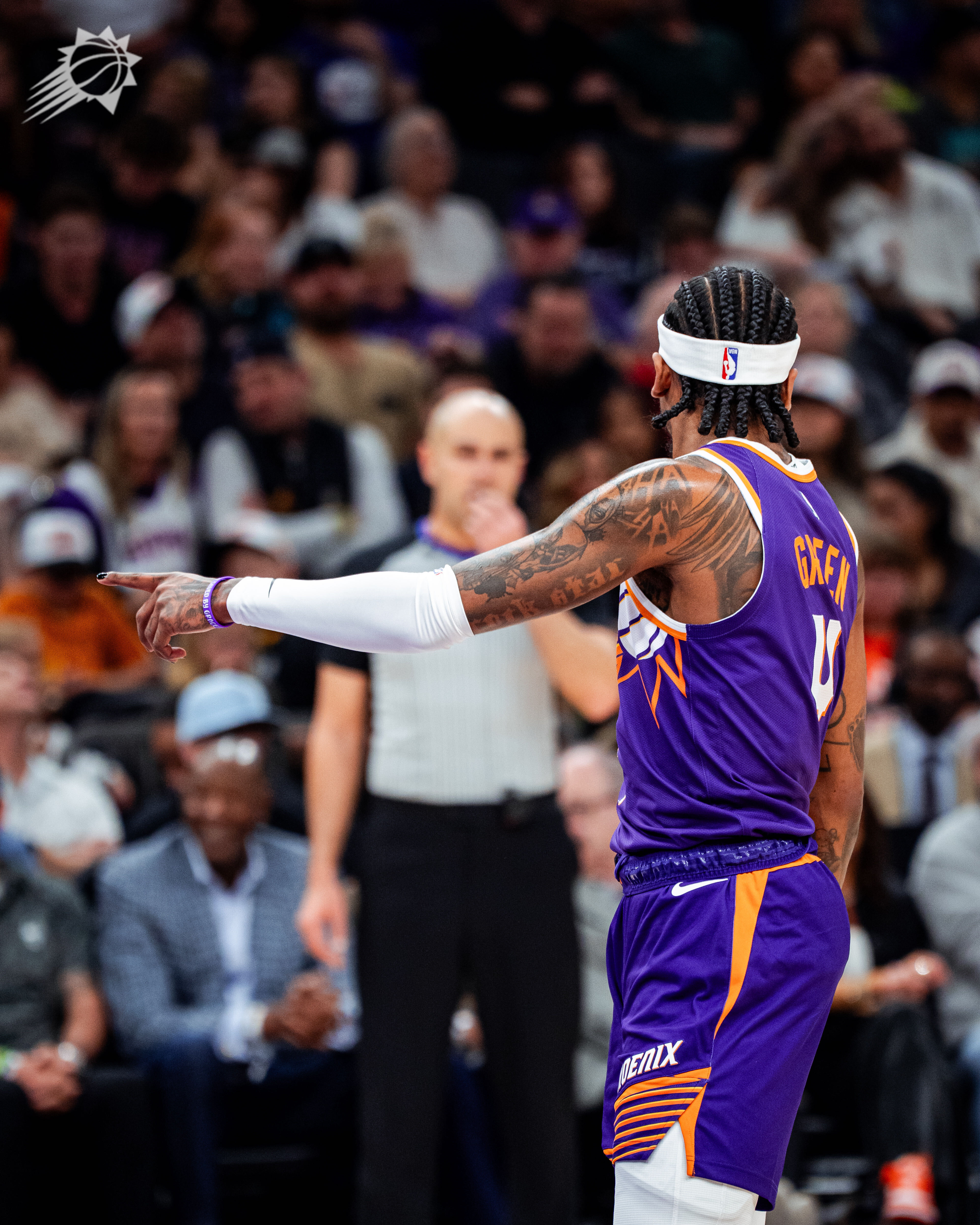 今天多来点格林的图，没什么问题吧！❄️❄️JG首节表现：6 分 2 篮板 1 助