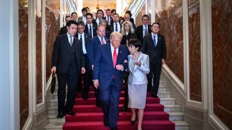 日本的致命危机已经开始了！国债压顶、产业流失，撑不了几年了？

日本最近在加息这