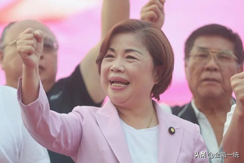 杨琼璎发表败选感言：恭喜江启臣副院长

针对在国民党台中市长初选中败给江启臣，杨