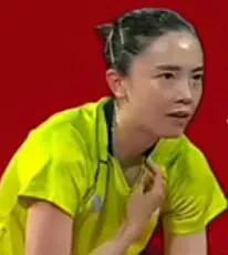 走时容易回来难!
田志希是河北人，
早前跟着山东魏桥总教练尹宵学球，
但由于当时