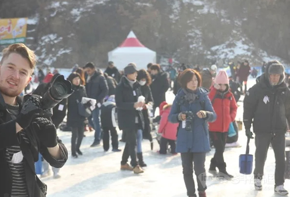 【韩国4月起实施“半价旅游”，最高可返20万韩元】海外新鲜事热点现场 韩国政府为