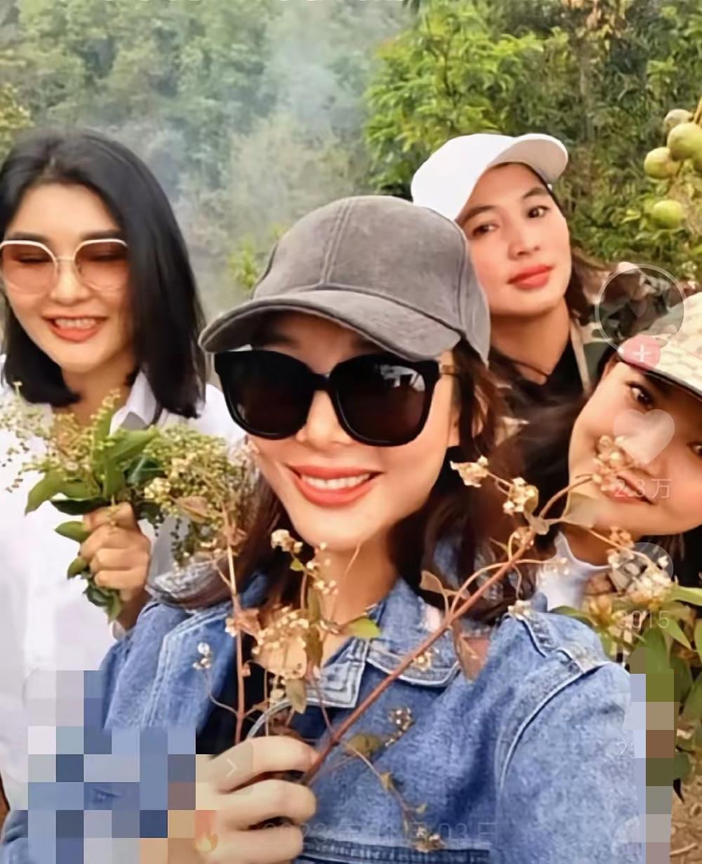 白所成估计做梦都没想到，自己和儿子白应苍双双被判死刑，那四个急着“人间蒸发”的女