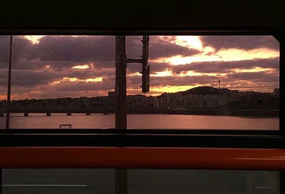 比结束更让人难过的是拖泥带水的耗着。 