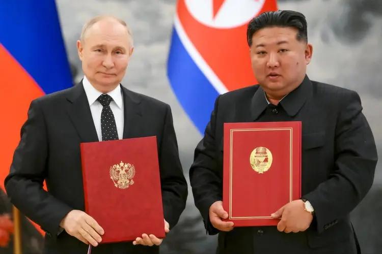 怪不得普京要什么朝鲜给什么，外媒爆料：朝鲜援俄4年爆赚220亿！
 
2026年