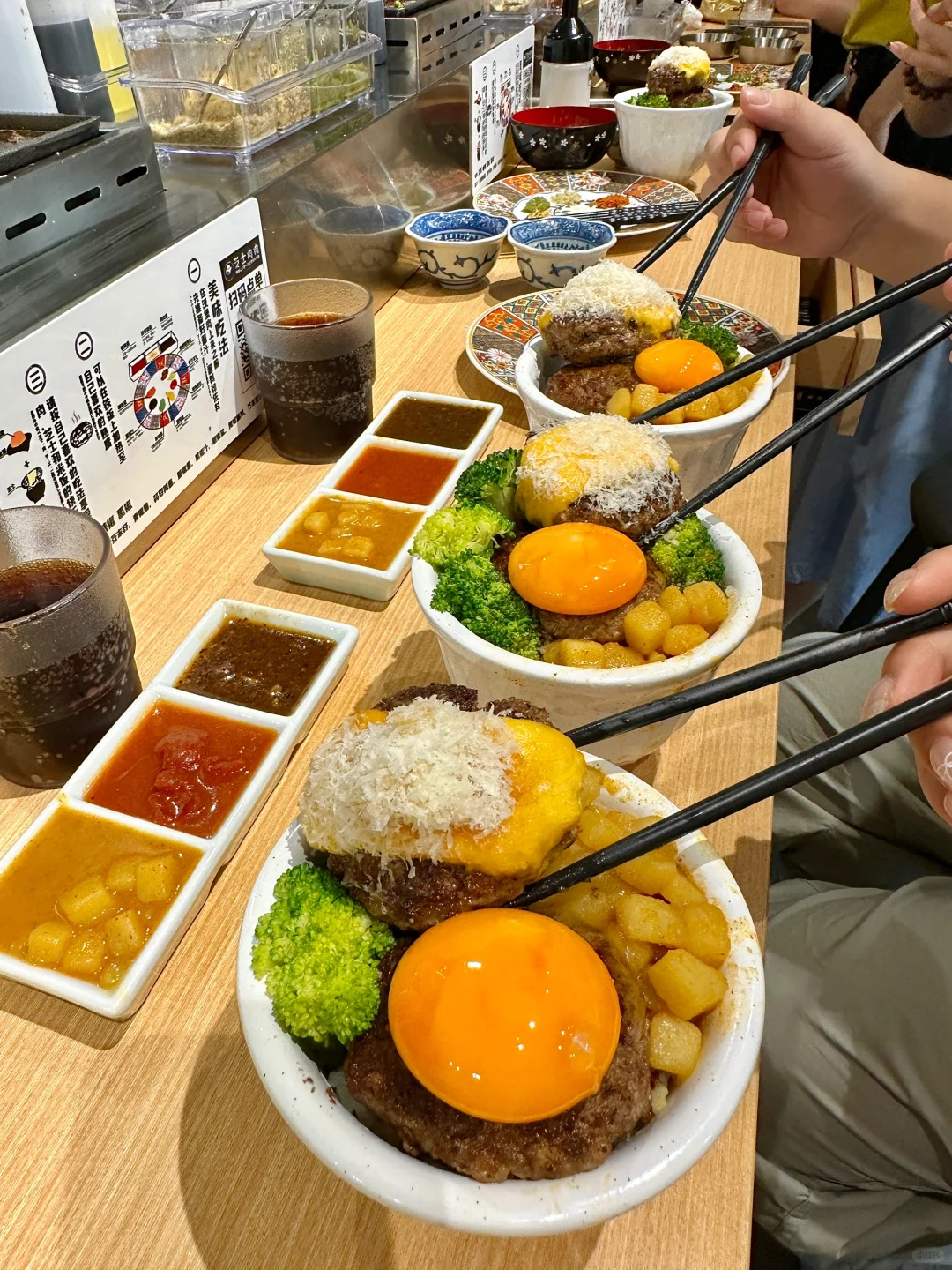 卧卧卧！五一广场也有了！快去吃。。。