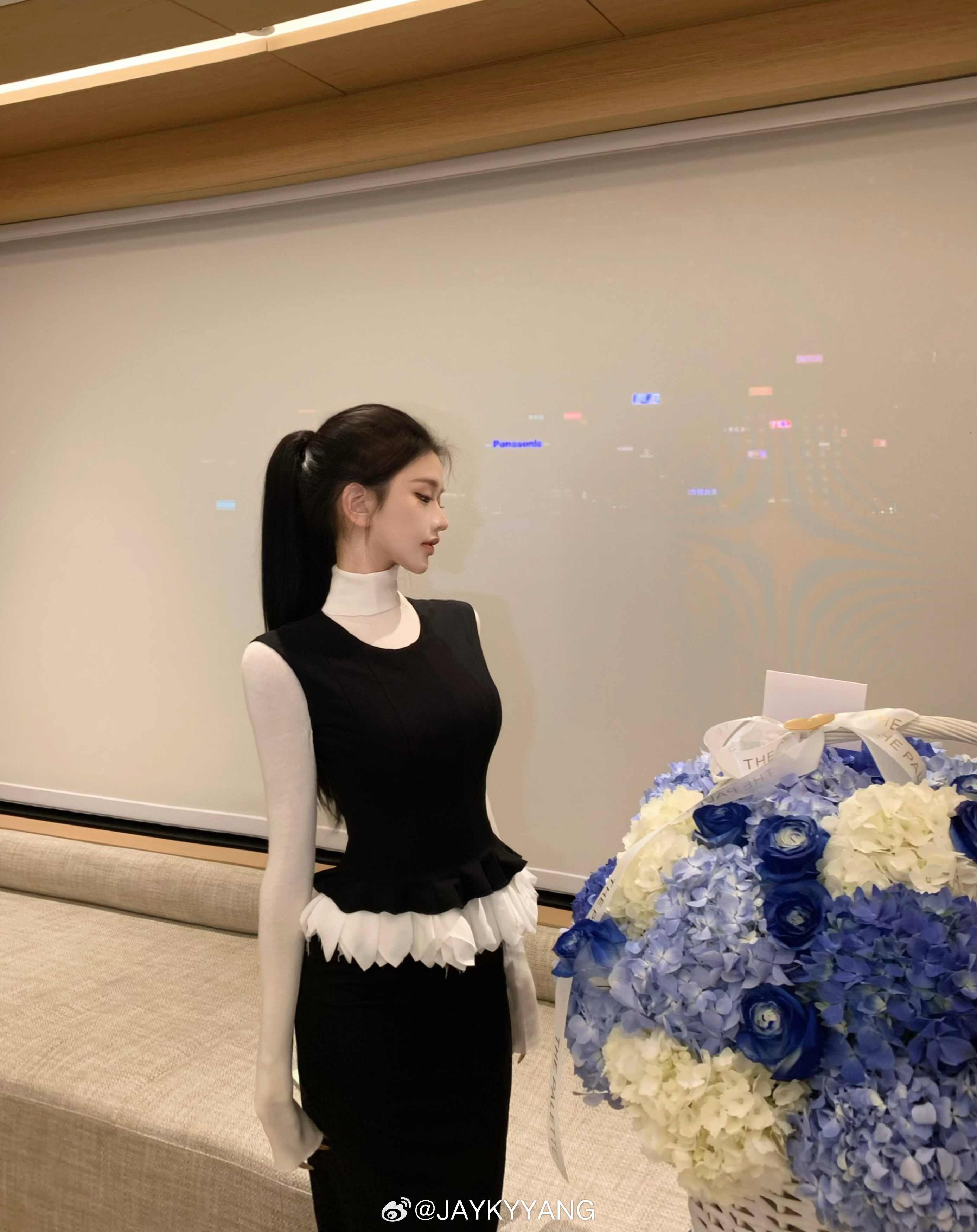 把jennie这套生日裙做出来惹～开春了也不知道有没有太迟😢细节部分再等等我补