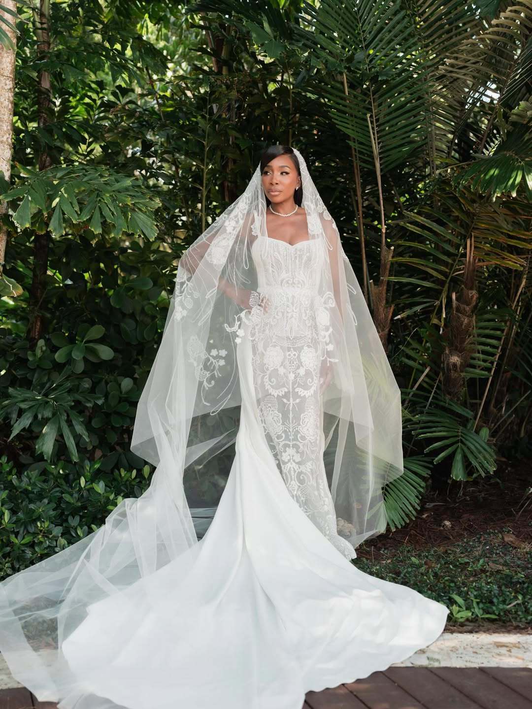 当爱与美丽迎来归宿她站在那里就像一个小小的永恒祝我们的五届赛会冠军大威廉姆斯新婚