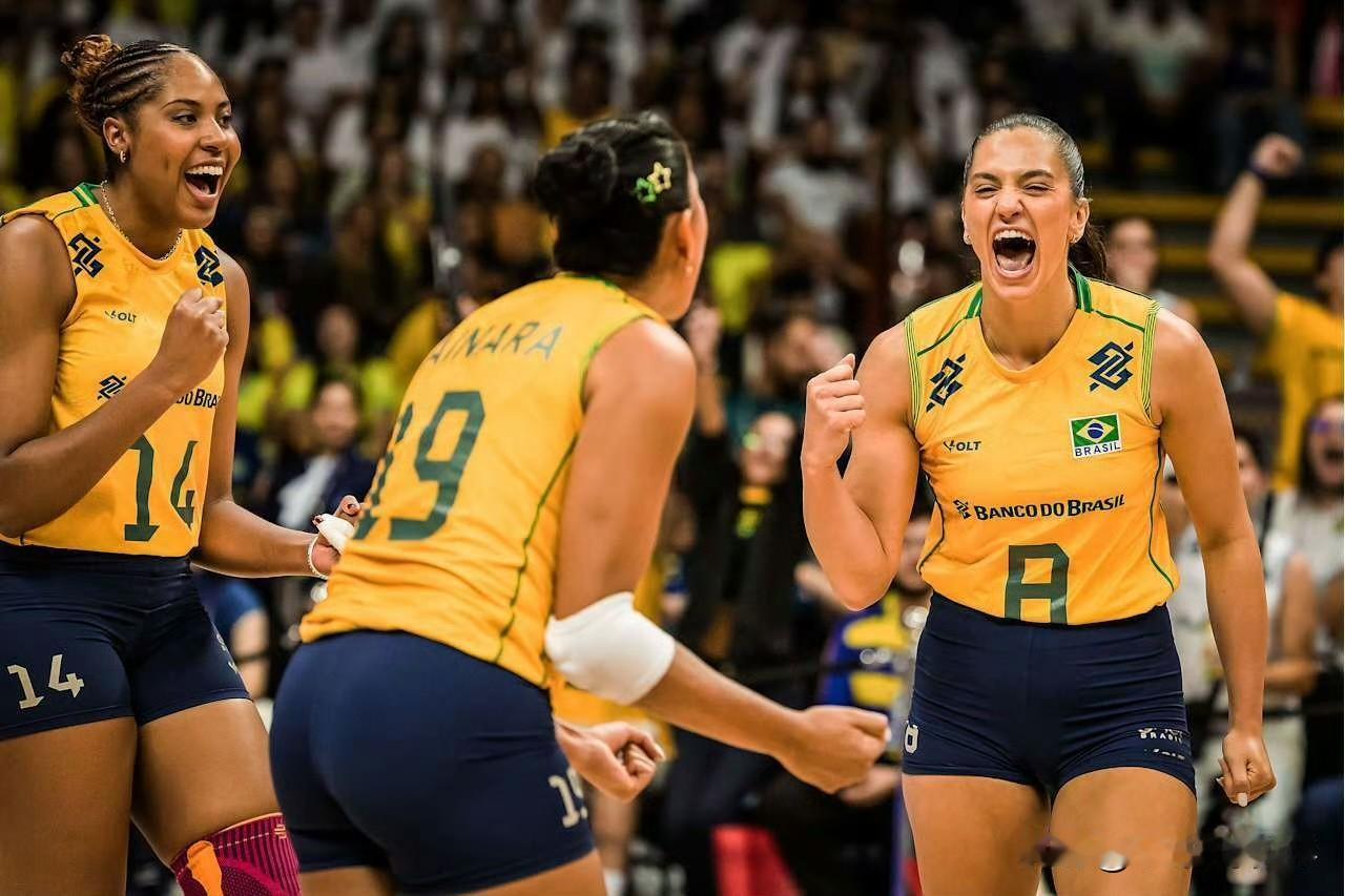 【巴西女排五局终结意大利39连胜】2026年世界女排联赛巴西巴西利亚站，东道主巴