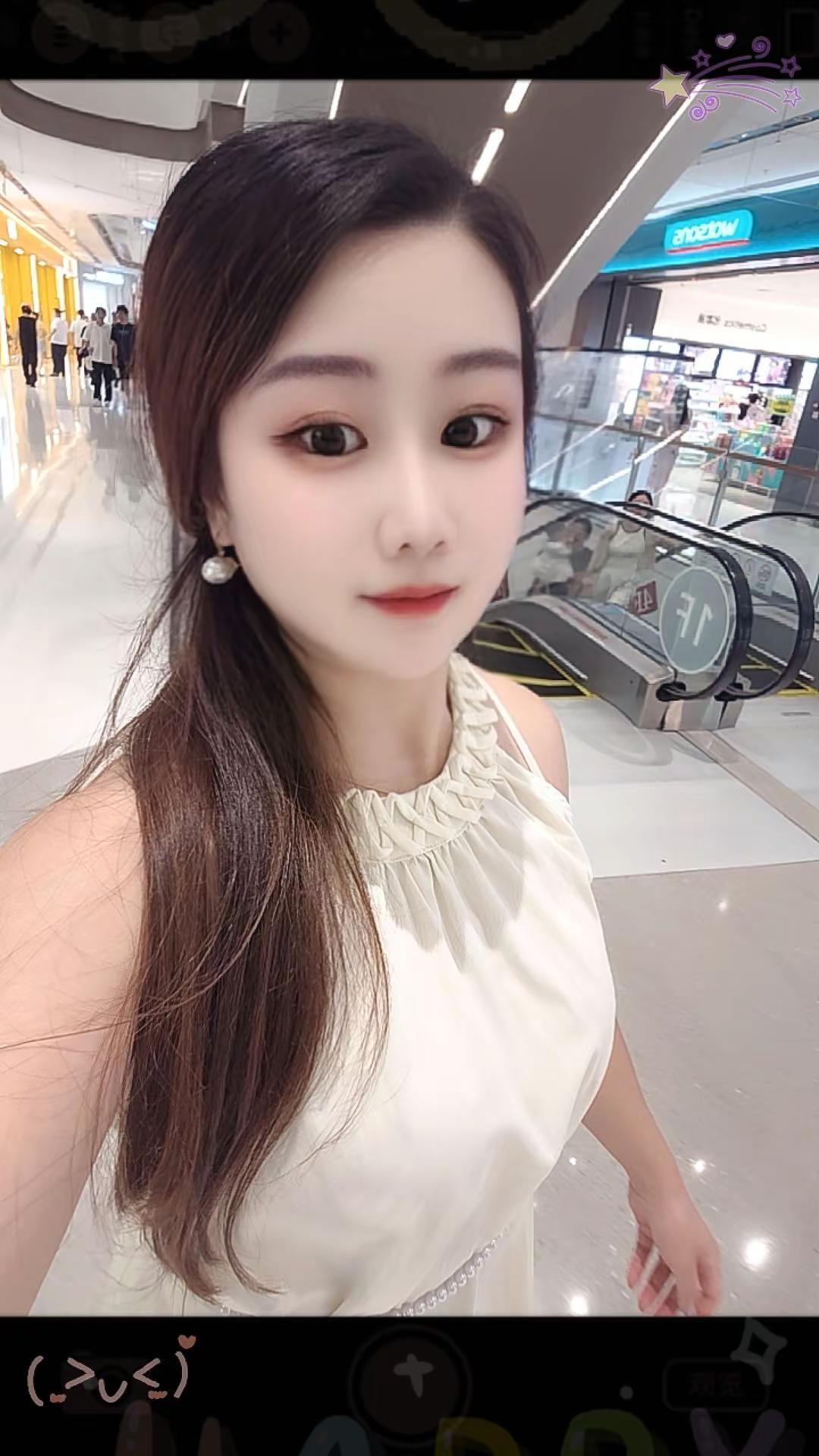 熬了个夜，随手写。太多人，其实接不住别人的真诚。付出真心未必会被好好对待，慢慢才