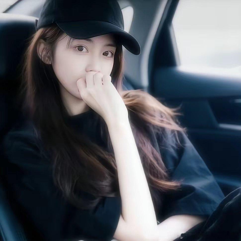 所有顶流都睡完了？这是什么惊天大瓜！这个元旦娱乐圈也太热闹了吧第一次听说司晓迪这