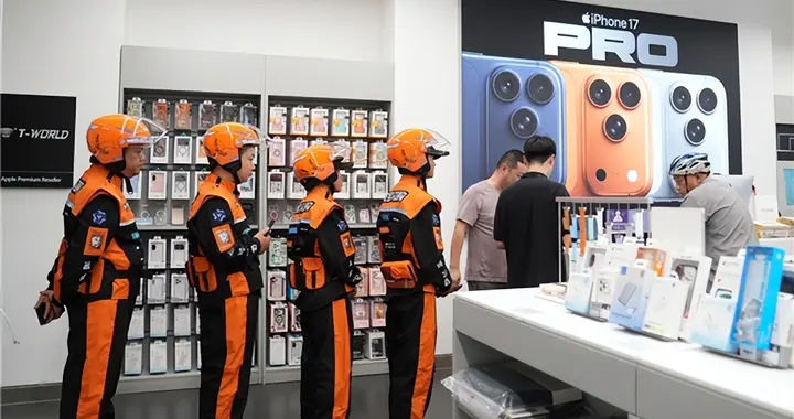 iPhone 17 今日开售 淘宝闪购搜索暴涨1000倍 最快11分钟签收