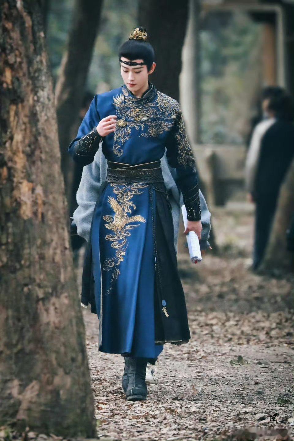 纯好奇，田嘉瑞离了郭敬明是不是就没戏可拍了？ 